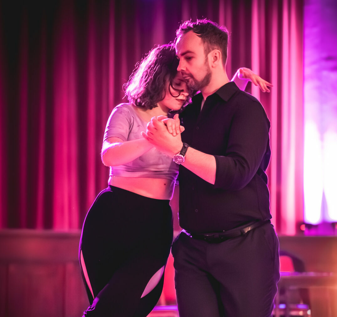 Tango instruktor